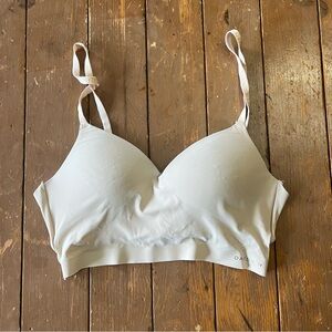 Danskin Womens Beige Lined Wireless Pull On Demi Bra